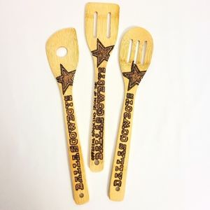 Set of 3: Custom-made Woodburned Bamboo Sports Fan Dallas Cowboys BBQ Utensils